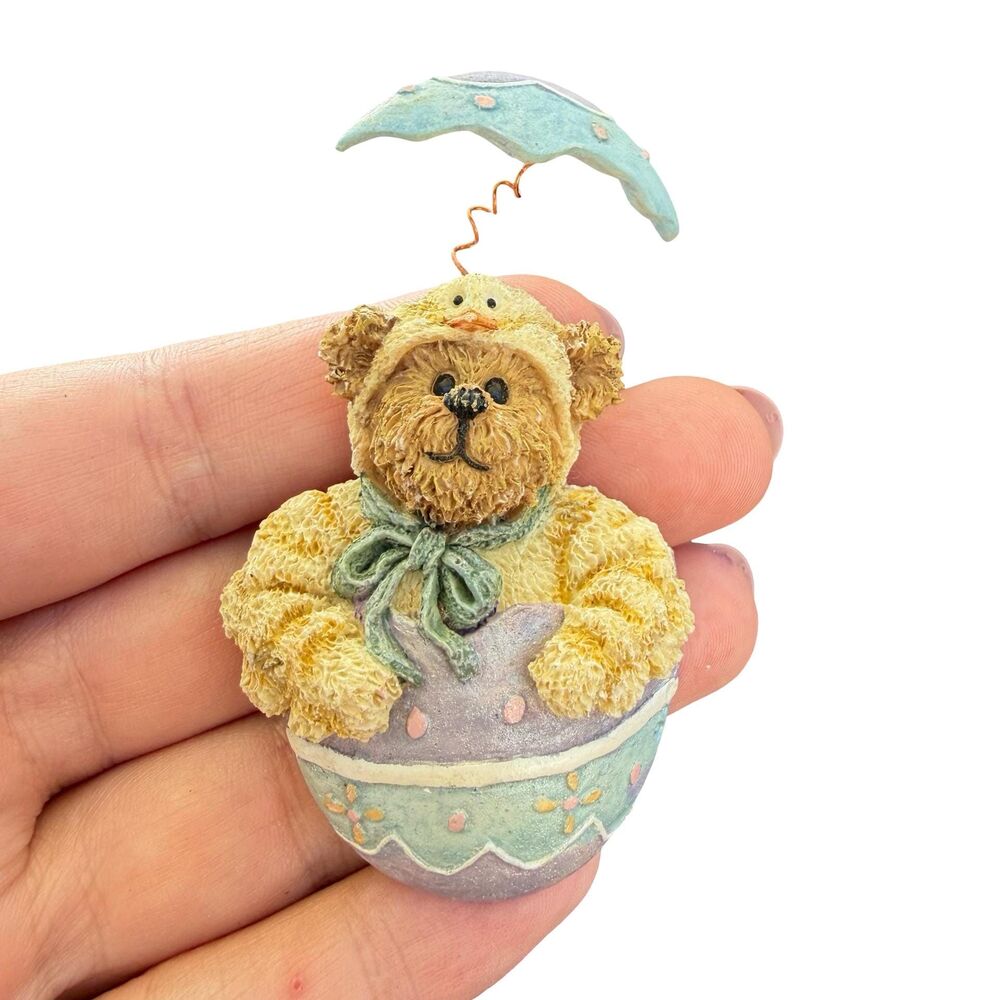 Vintage Jewelry Adorable Bear in Easter Egg Brooch Easter Jewelry